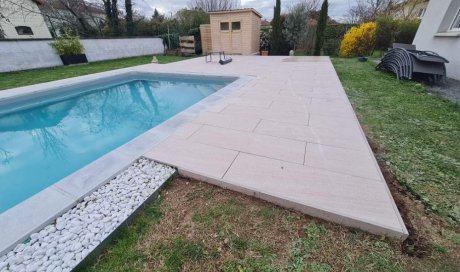 Terrasse Carrelage type dalles sur plots 40x120 20mm rectifié à Roanne 42 Loire 