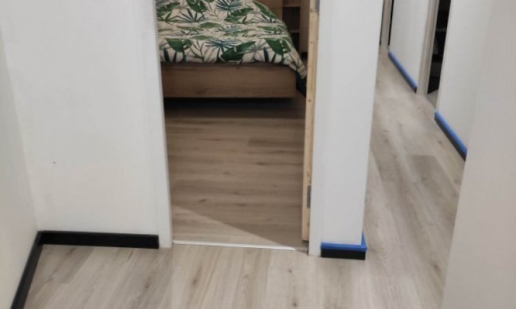 Sols en Stock chambre Parquet flottant stratifié à roanne 42 Loire